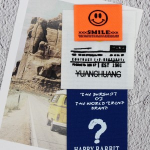 Farveudskrivningsforsendelsesmærke