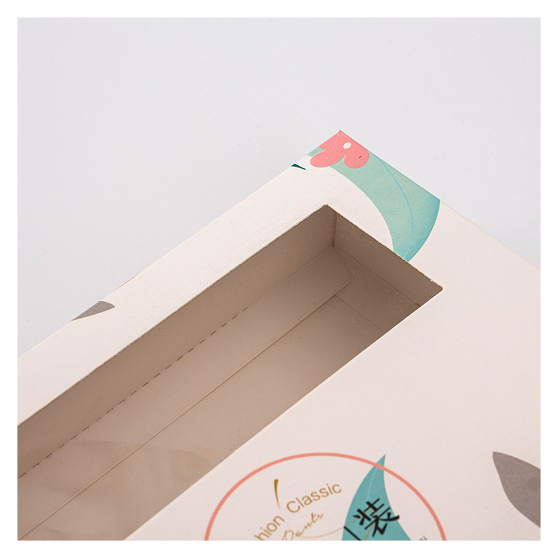 Udsøgt vinduesåbningsgaveboks