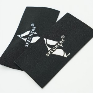 Engros beklædningsdesign brugerdefineret logo tøj shirt tags tøj bomuldsmærke mærker tøj vævet etiket miljøvenligt