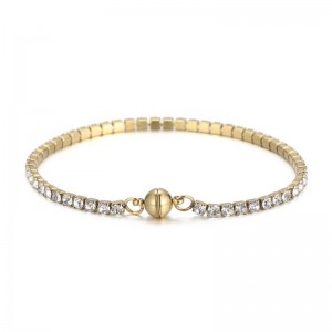 Europa og USA Trend Titanium Steel Square Zircon Ins Wind Hand Ornamenter Rustfrit stål Claw Stone Single Row Diamond Female Magnet Buckle Armbånd