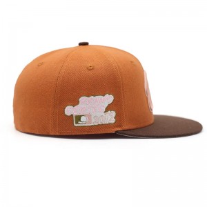 OEM / ODM 6 panel brugerdefineret broderi logo monteret caps hatte