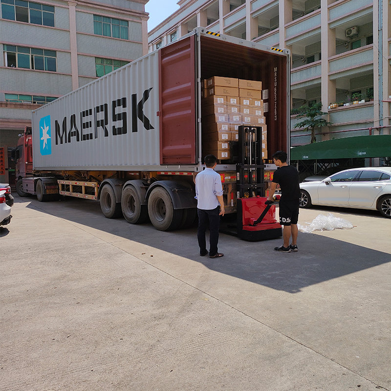 Bueskydningsudstyr til eksport