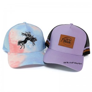 Brugerdefineret klassisk 5 panel -panelbaseballtransporthatte med høj kvalitet med broderi -logo, præg pressetrykning