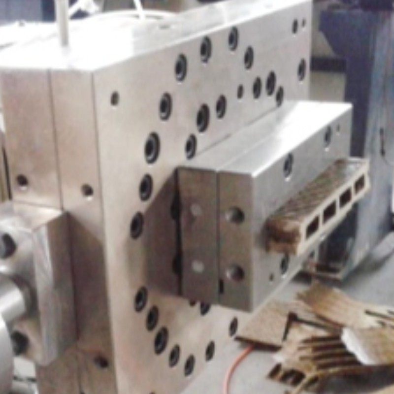 PP skovklædt plastform