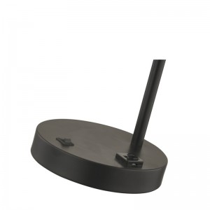 Hampton Inn Hotel Desk Lamp med en på/off rocker switch og en praktisk forretninger på hotellets værelse