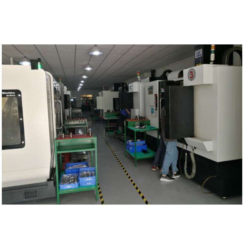 De tekniske vanskeligheder ved drejebænk præcisionsdele behandling