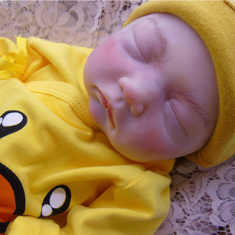 Høj simulering genfødt dukke silikonematerialet genfødt baby sov silikone genfødt dukke realistisk (efter makeup)