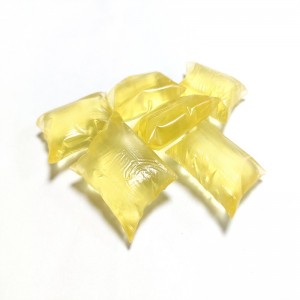 Varm smelteklæbemiddel