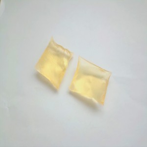 Varm smelteklæbemiddel