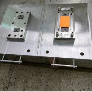 Hardwareform kontinuerlig. Enkelt stempel, sammensat, tegning, kobberform, design og fremstilling