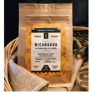 Engangsblok bund Ziplock Scrub Powder Packaging Zipper White Pink Matt Black Color Valve Paper Kaffepose med udluftning