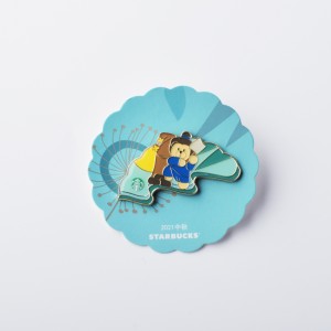 Tilpasset efterligning Emalje Comic Image Logo Badge, gratis prøvegebyr, velegnet til opsamling, guldmetal badge charme, pin, blød emalje