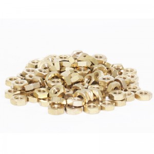 sekskantede messingmøtrikker