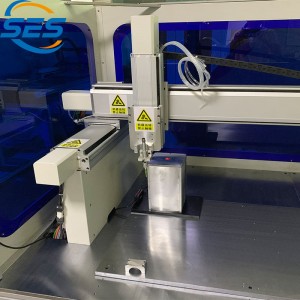 Vertikal LED-lysdispensermaskine