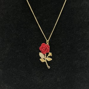 Romantisk guld-Udpladet rød fløjl rose pendel halskæde med rhinestone-Pyntet blade og elegant blomsterdesign til kærlighed og skønhed