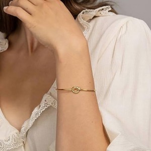 4K guldbelagt for evigt kærlighed knude uendelighed bangle armbånd til kvinder justerbar guld bangle armbånd til kvinder elegant guld-Belagt åben manchetarmbånd med knude design - moderne minimalistiske smykker til daglig slid og sp...
