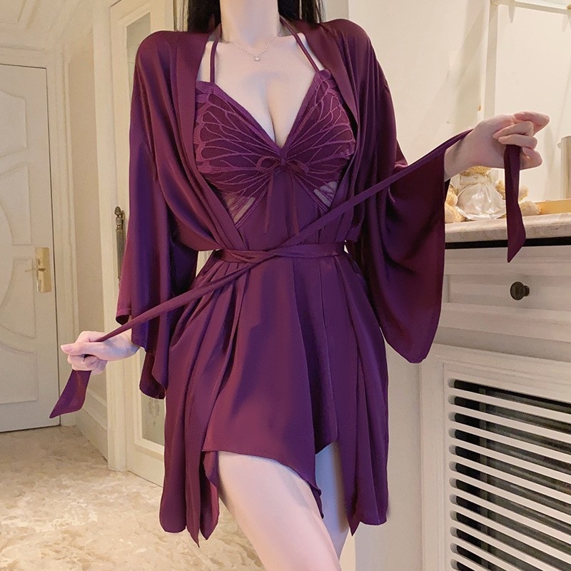 Sexet sommerfugl blonder suspenderernatkjole med brystpuder og en dyb v-hals for et forførende look, hængende-Halsstil, parret med en kjortel, homeewear sæt.p3945 Pris:$199.99