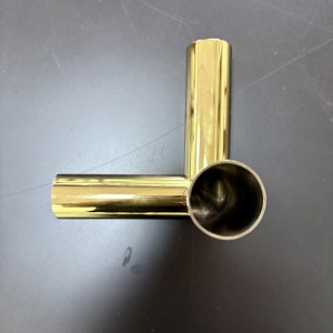 Zotye rustfrit stål guld elektroplettet trekantet tre-Dimensionel hul stativ ornament